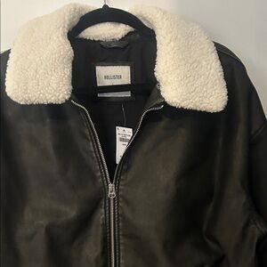 Hollister womens Black bomber Jacket with Cream Collar